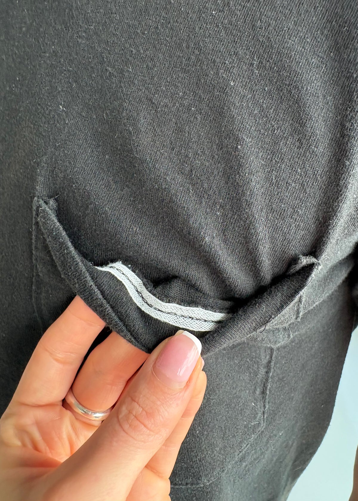early 80s fruit of the loom pocket tee
