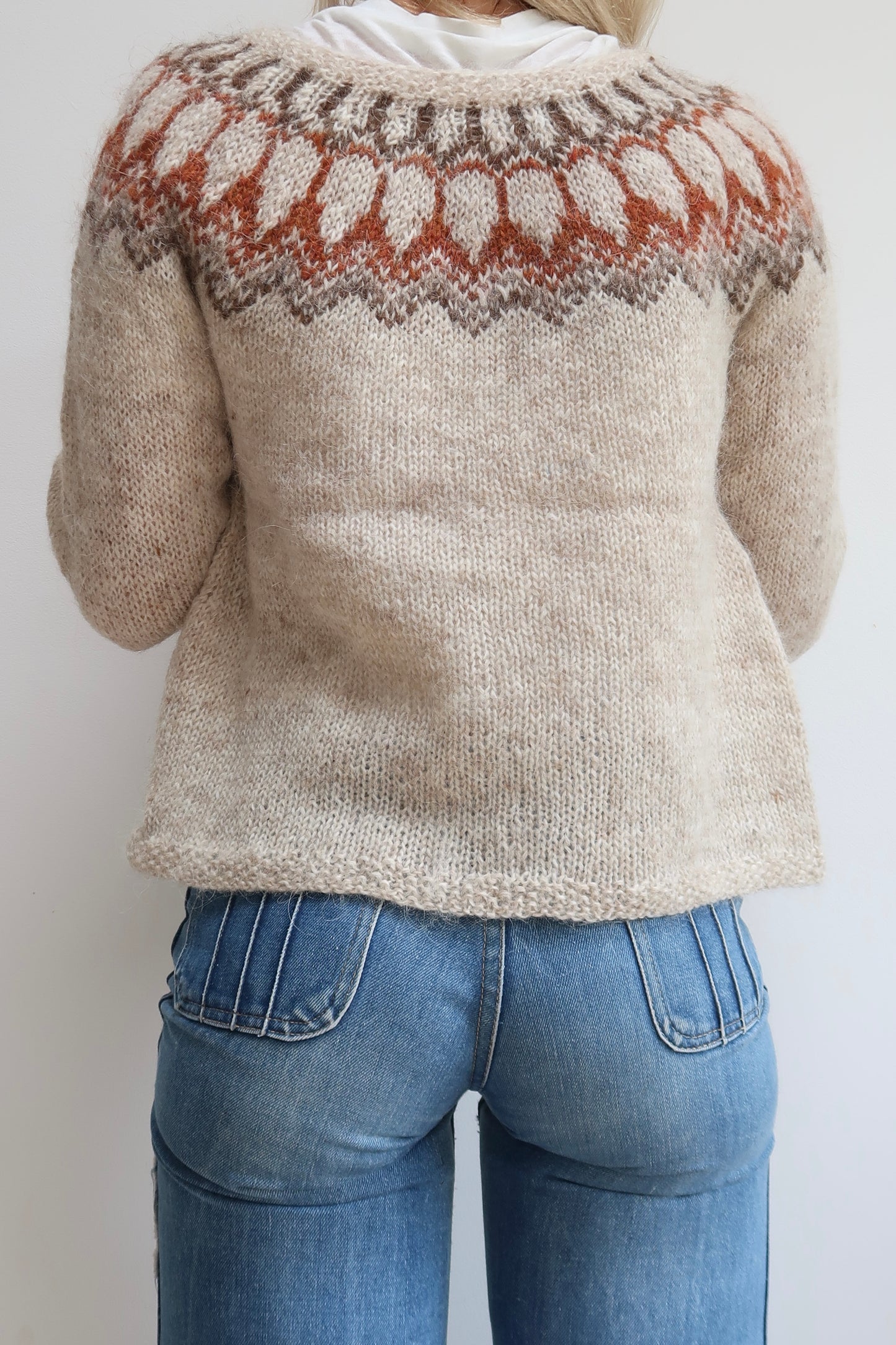 1970s lightweight cardigan