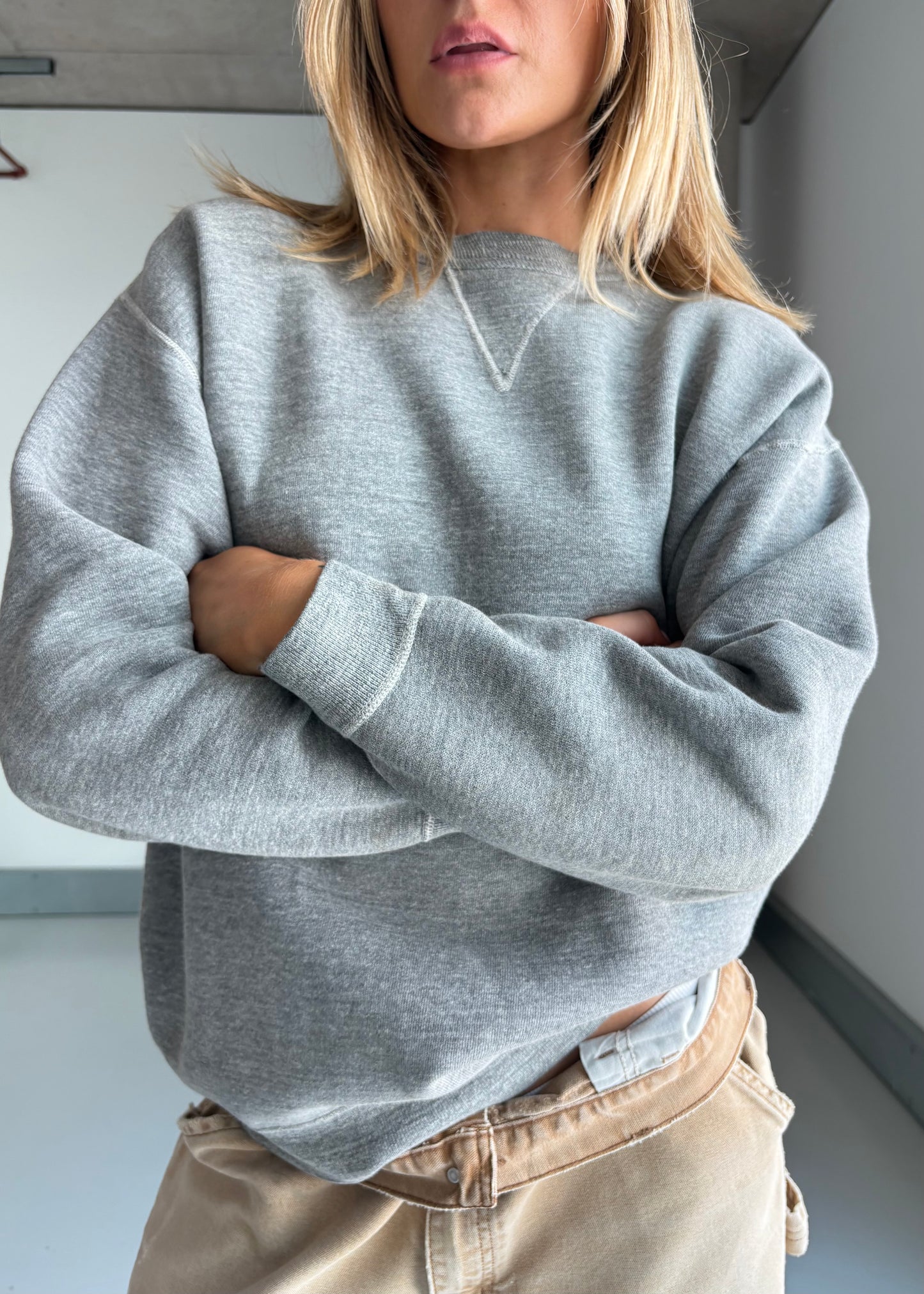 1950S GREY SWEATSHIRT