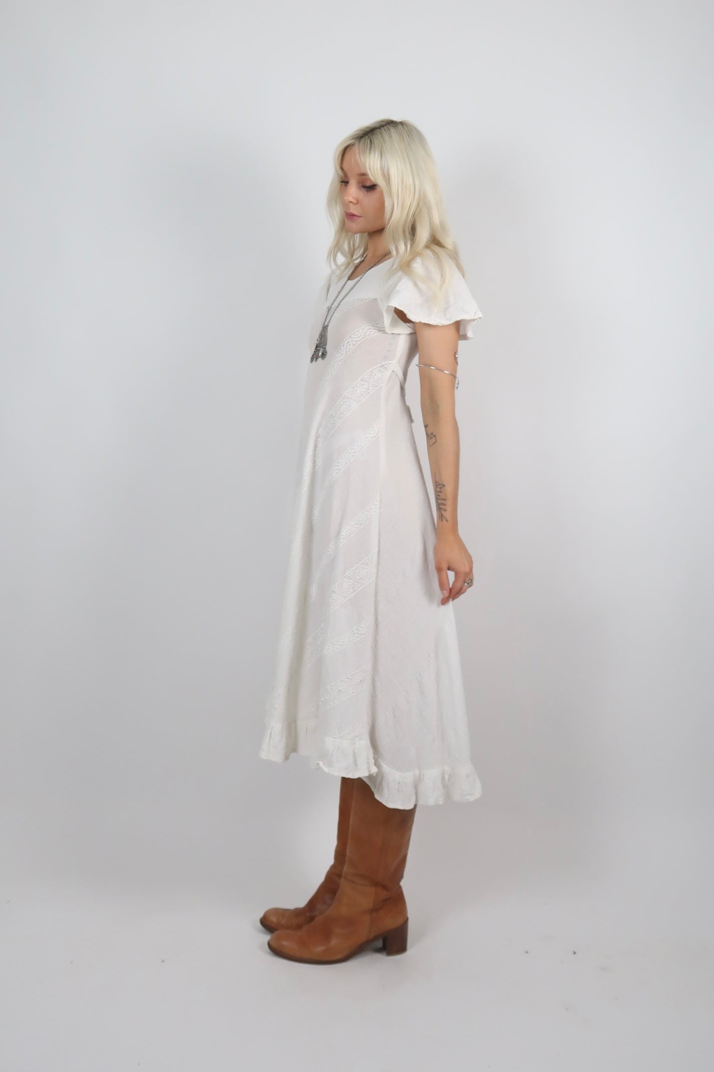 1970s INDIAN CHEESECLOTH MIDI DRESS