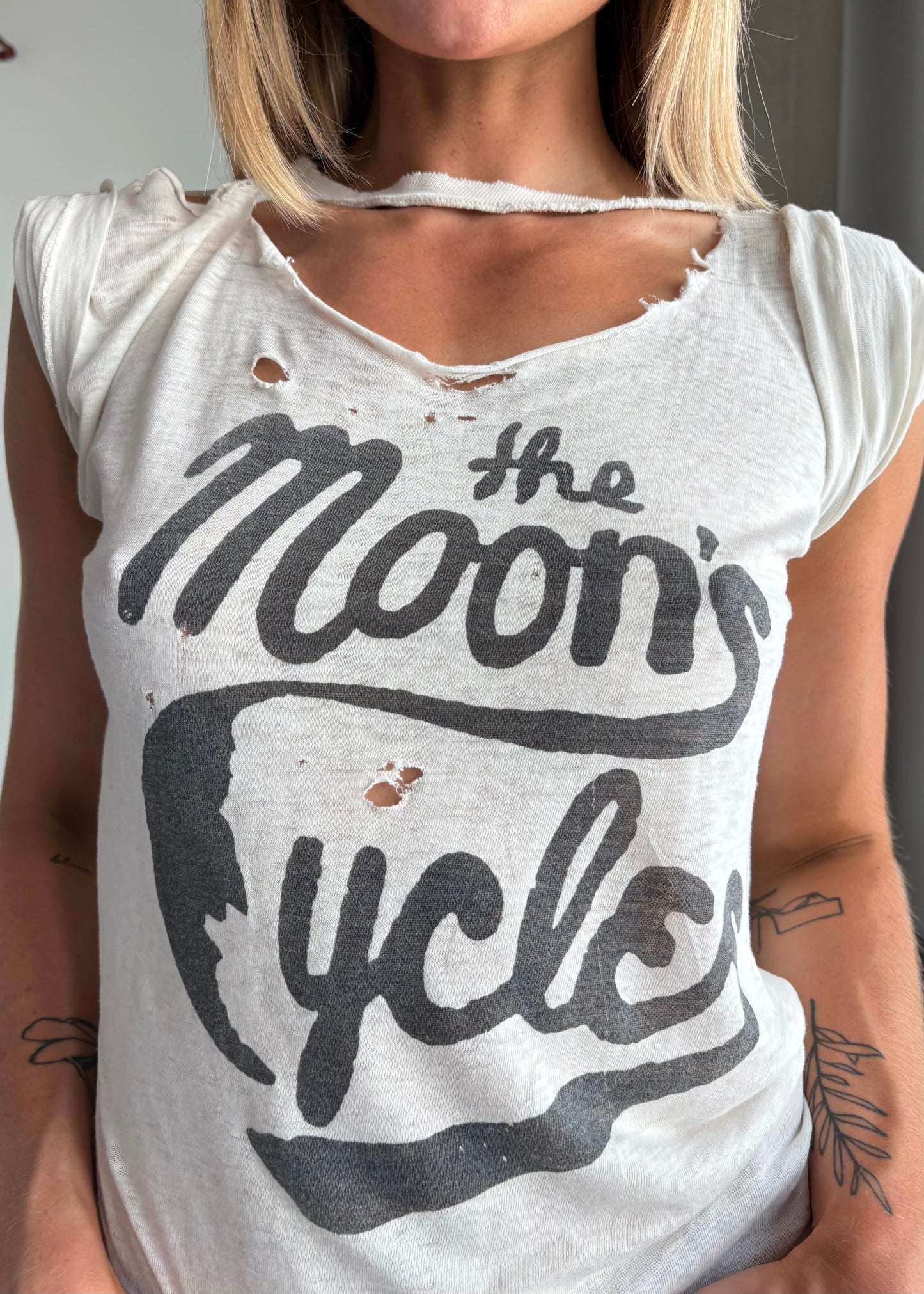 50s Moon tee