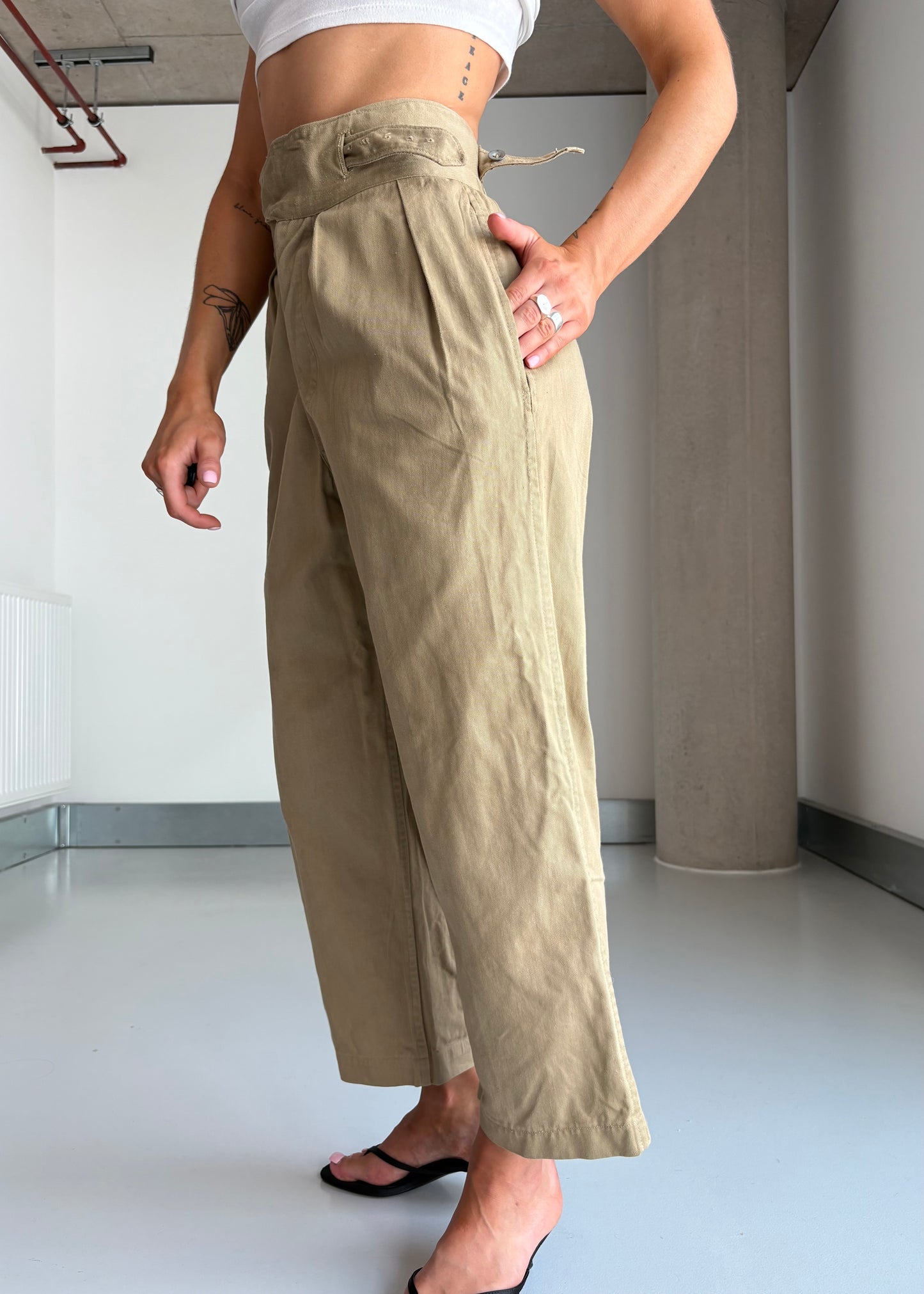 1940S INDIAN ARMY PANTS CROPPED